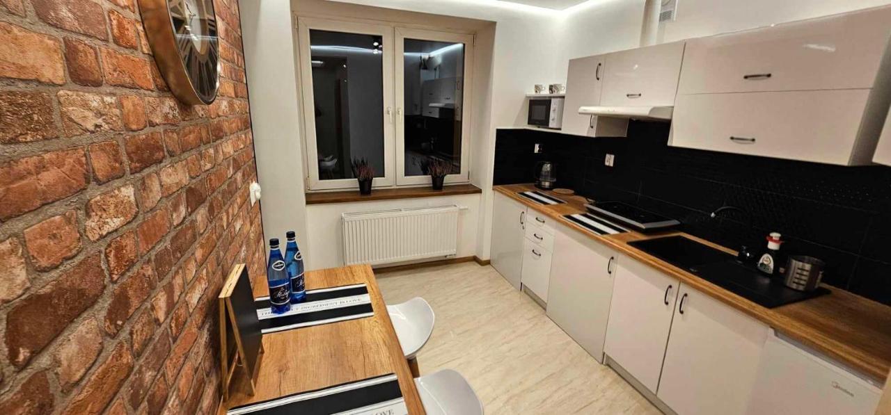 Apartament S24 Przemyśl Dış mekan fotoğraf